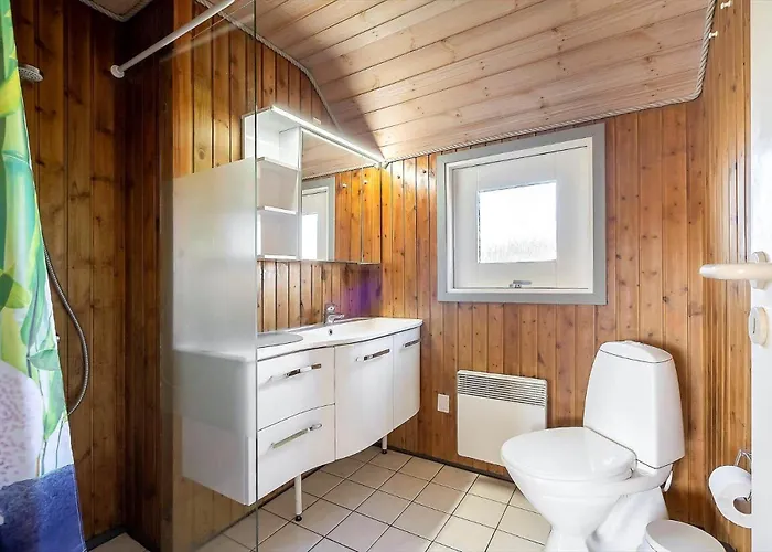4403-hvide-sande-tingodden-461 بيت للعطل *